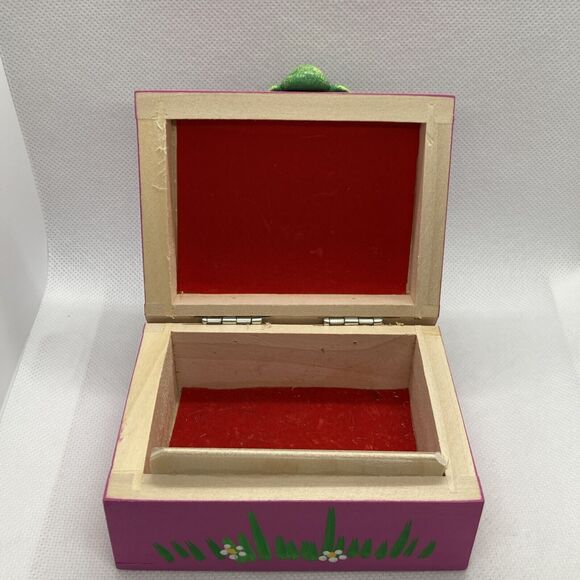 Krakow Poland Tourist Wooden Dragon Figurine Pink Trinket Box Hinged  4'' x  3'' - Picture 7 of 10